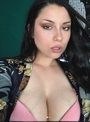 688696