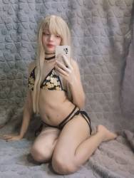 698752