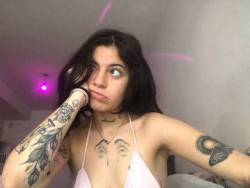 703728