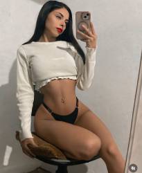 715937