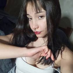 723237
