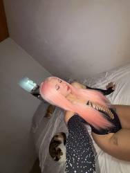 745958