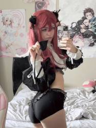 81571