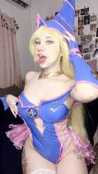 83358