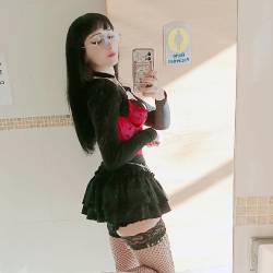 217207