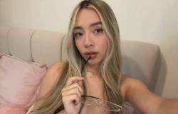 49648