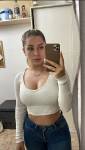 232757
