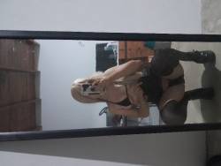 23032