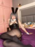 127043