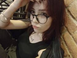 182023