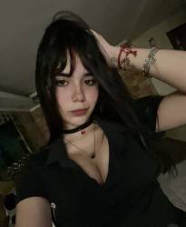 213107
