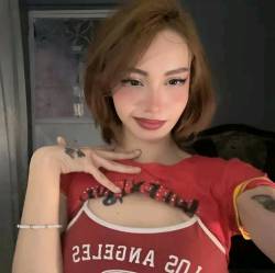 232636